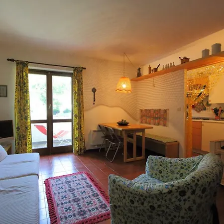 Apartment Mirage